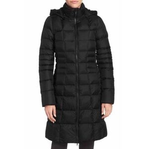 The North Face Women's Black Metropolis II Hooded Puffer Coat